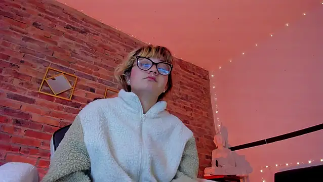 Sweet Namii online show from 18, 3, 2025