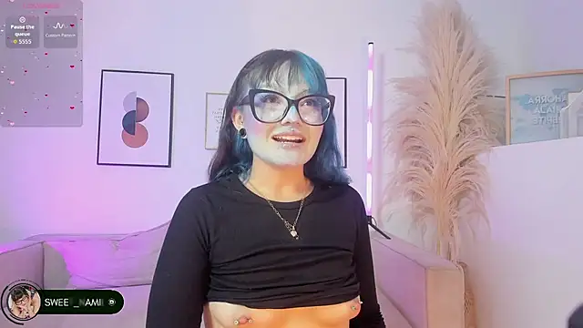 Sweet Namii online show from 24, 11, 2025