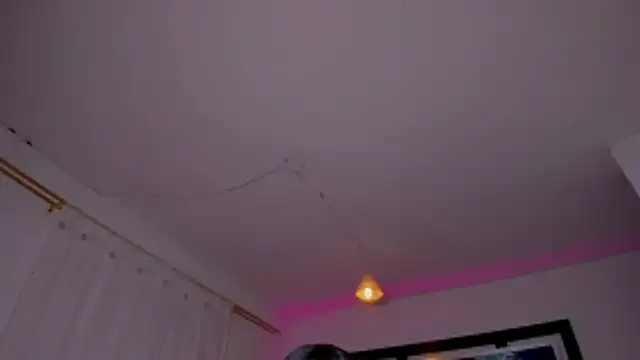 Snapshot of Scarlett_811 chatting on 13, 11, 2025 Scarlett 811 online show from 13, 11, 2025