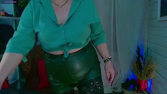 Snapshot of _Cloud_Atlas_ chatting on 9, 2, 2025 Cloud Atlas online show from 9, 2, 2025