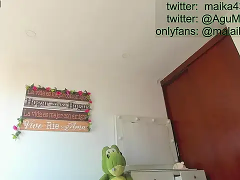 Snapshot of maika28 chatting on 10, 4, 2026 maika28 online show from 10, 4, 2026