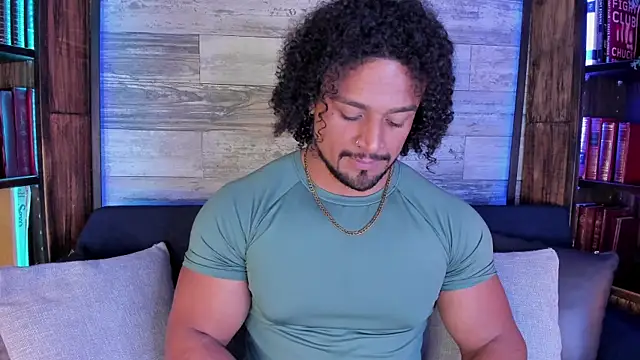 Snapshot of MikeEstevess chatting on 1, 8, 2026 MikeEstevess online show from 1, 8, 2026