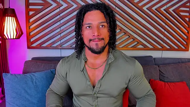 Snapshot of MikeEstevess chatting on 28, 6, 2026 MikeEstevess online show from 28, 6, 2026