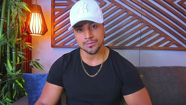 MikeEstevess online show from 24, 1, 2025