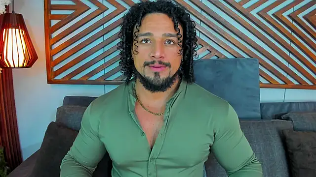 Snapshot of MikeEstevess chatting on 14, 5, 2026 MikeEstevess online show from 14, 5, 2026