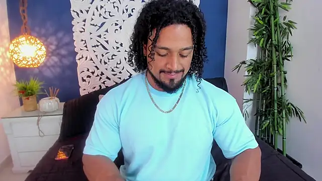 Snapshot of MikeEstevess chatting on 11, 6, 2026 MikeEstevess online show from 11, 6, 2026