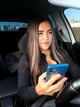 stacy stoone online show from 27, 10, 2025