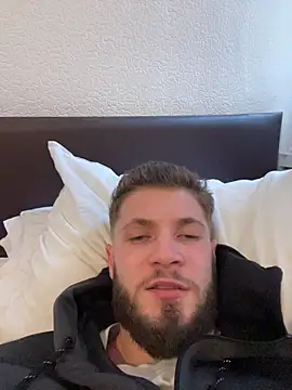 Snapshot of jimmyy_ chatting on 1, 2, 2026 jimmyy online show from 1, 2, 2026