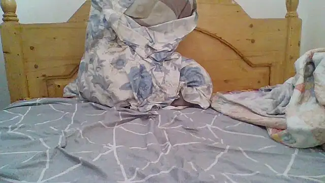 demo2004 online show from 18, 4, 2026