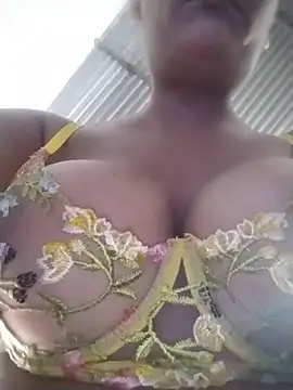 Andreita 95 online show from 3, 6, 2026
