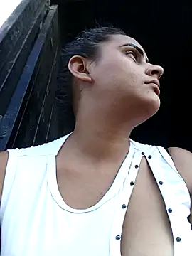 Andreita 95 online show from 1, 11, 2025