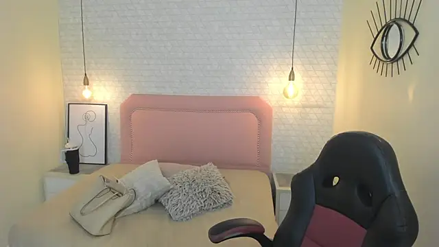 Kittytimberlake online show from 16, 2, 2026