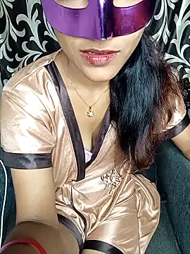 REVA DARLING online show from 25, 10, 2025