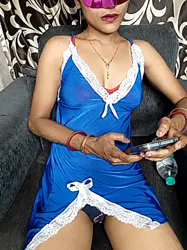 REVA DARLING online show from 16, 4, 2026