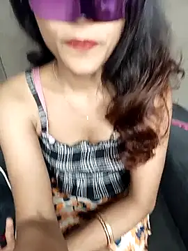 REVA DARLING online show from 13, 10, 2025