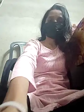 REVA DARLING online show from 9, 11, 2025