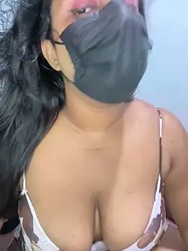 NOORA-GIRL online show from 15, 12, 2025