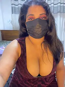 NOORA-GIRL online show from 28, 3, 2026