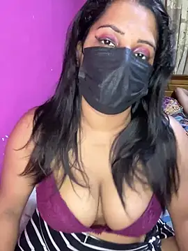 NOORA-GIRL online show from 19, 11, 2025