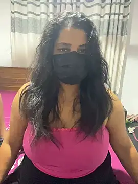 NOORA-GIRL online show from 10, 3, 2026