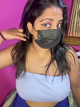 NOORA-GIRL online show from 3, 10, 2025