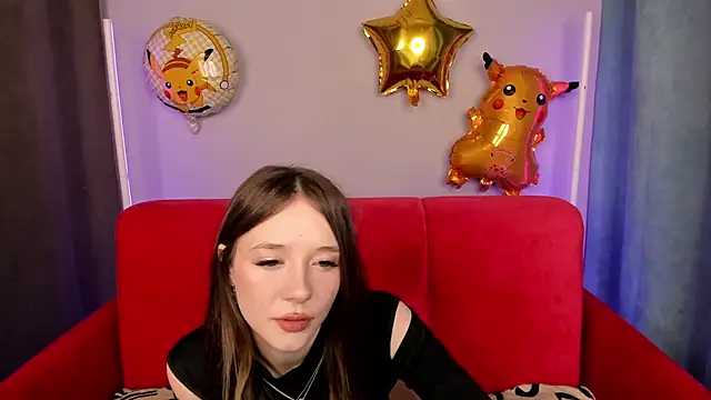 Snapshot of VasilisaTheWiseX chatting on 13, 11, 2025 VasilisaTheWiseX online show from 13, 11, 2025