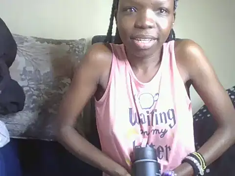 Snapshot of Baddie_Floxxy chatting on 17, 6, 2026 Baddie Floxxy online show from 17, 6, 2026