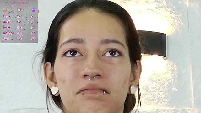 zorravioletta1 online show from 4, 11, 2025