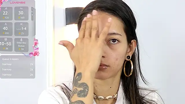 Snapshot of zorravioletta1 chatting on 22, 4, 2026 zorravioletta1 online show from 22, 4, 2026
