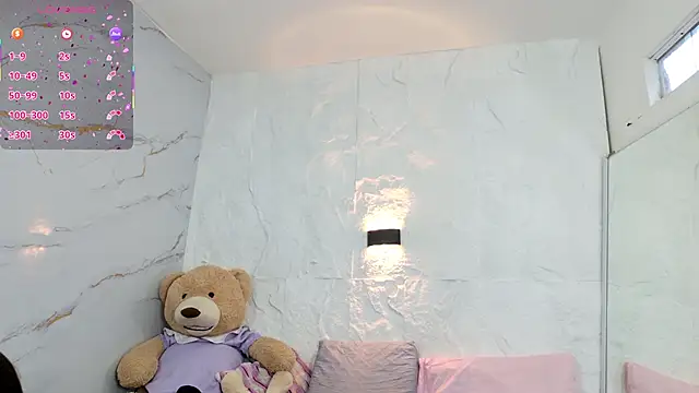 zorravioletta1 online show from 2, 12, 2025