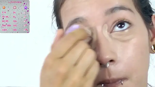 zorravioletta1 online show from 18, 11, 2025