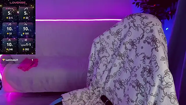 Sexy-Housewife online show from 14, 1, 2025