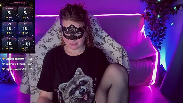 Sexy-Housewife online show from 23, 1, 2025