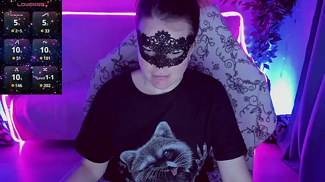 Sexy-Housewife online show from 21, 3, 2025
