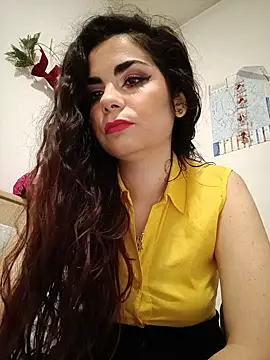 Saturnia Yvonne online show from 29, 1, 2025