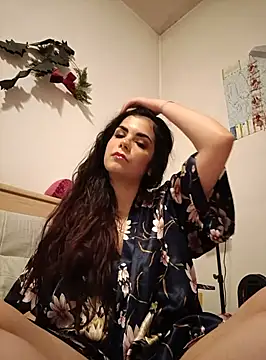 Saturnia Yvonne online show from 23, 2, 2025