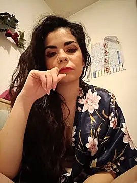 Saturnia Yvonne online show from 23, 2, 2025