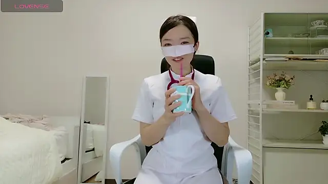 momochan88 online show from 10, 7, 2026