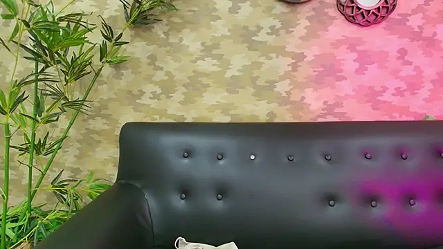 cherry chel online show from 14, 12, 2025