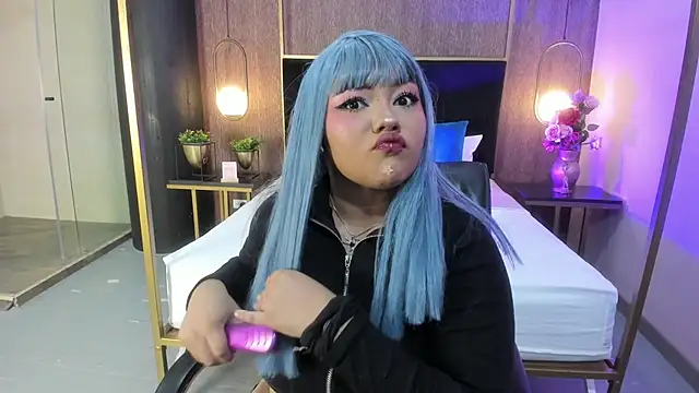 cherry chel online show from 12, 4, 2026