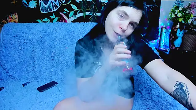 PussySaurus  online show from 6, 3, 2025