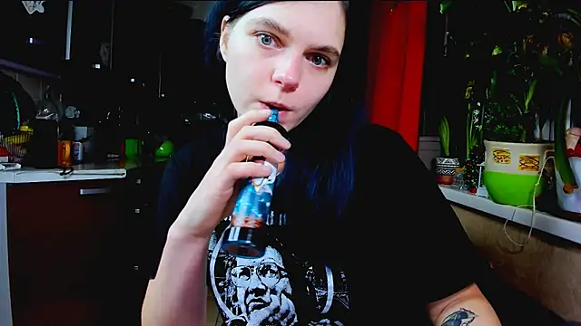 PussySaurus  online show from 10, 3, 2025