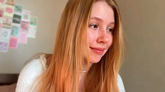 HoneyAudrey online show from 11, 4, 2026