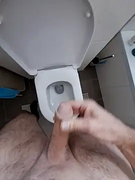 oldermanforwomen online show from 5, 11, 2025