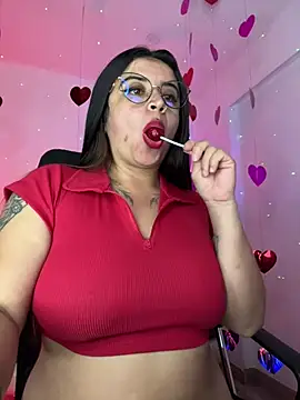Snapshot of Devilsweet17 chatting on 14, 2, 2025 Devilsweet17 online show from 14, 2, 2025