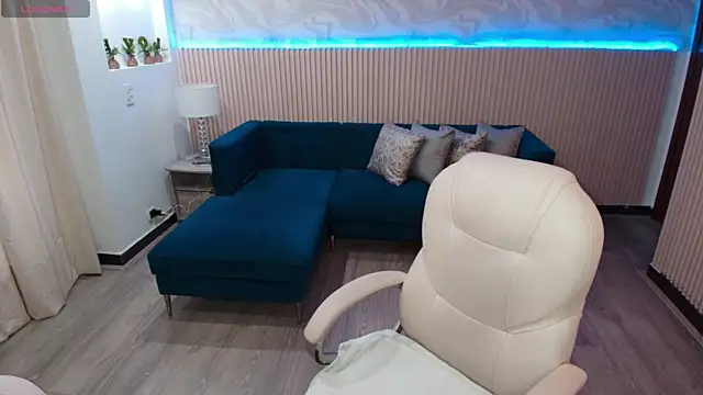 lenah smith online show from 6, 11, 2025