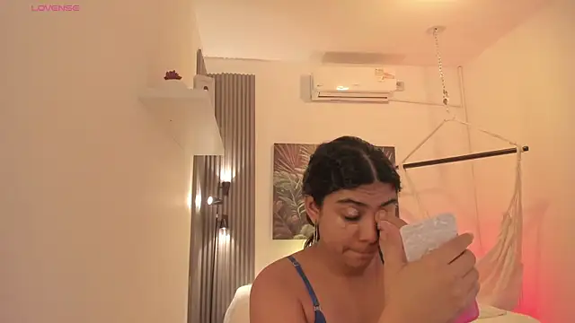 emma alice  online show from 18, 11, 2025