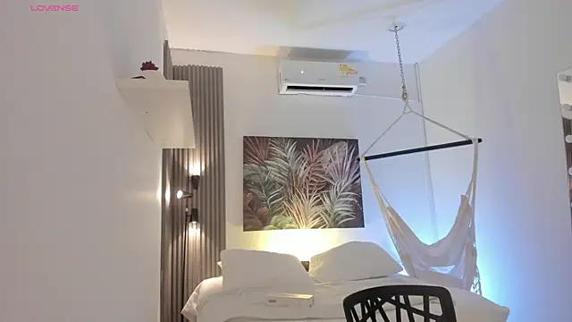 emma alice  online show from 28, 11, 2025