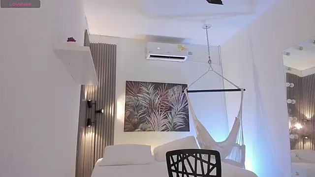 emma alice  online show from 5, 12, 2025