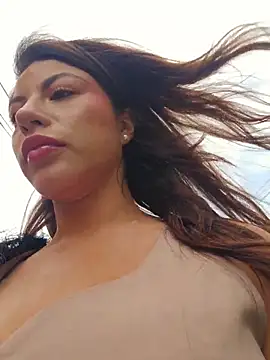 Karen San Miguel online show from 2, 6, 2026